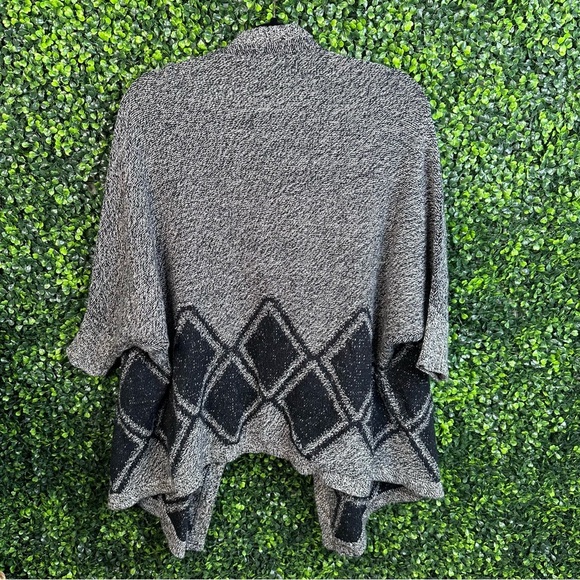 Madewell Gray and Black Cardigan with Draped Design - Picture 10 of 12